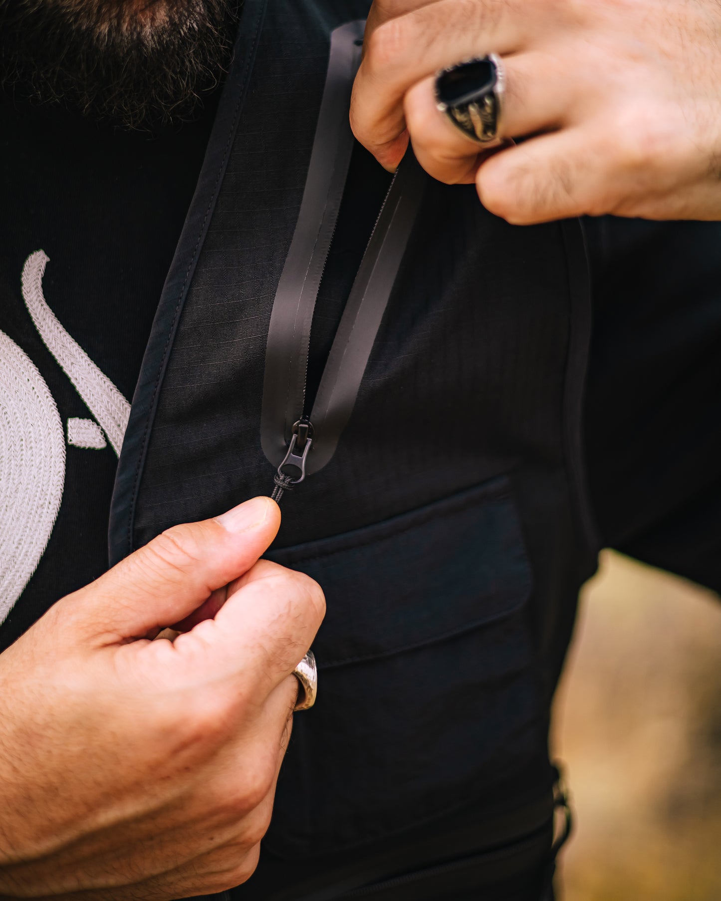 BLACK TECH VEST