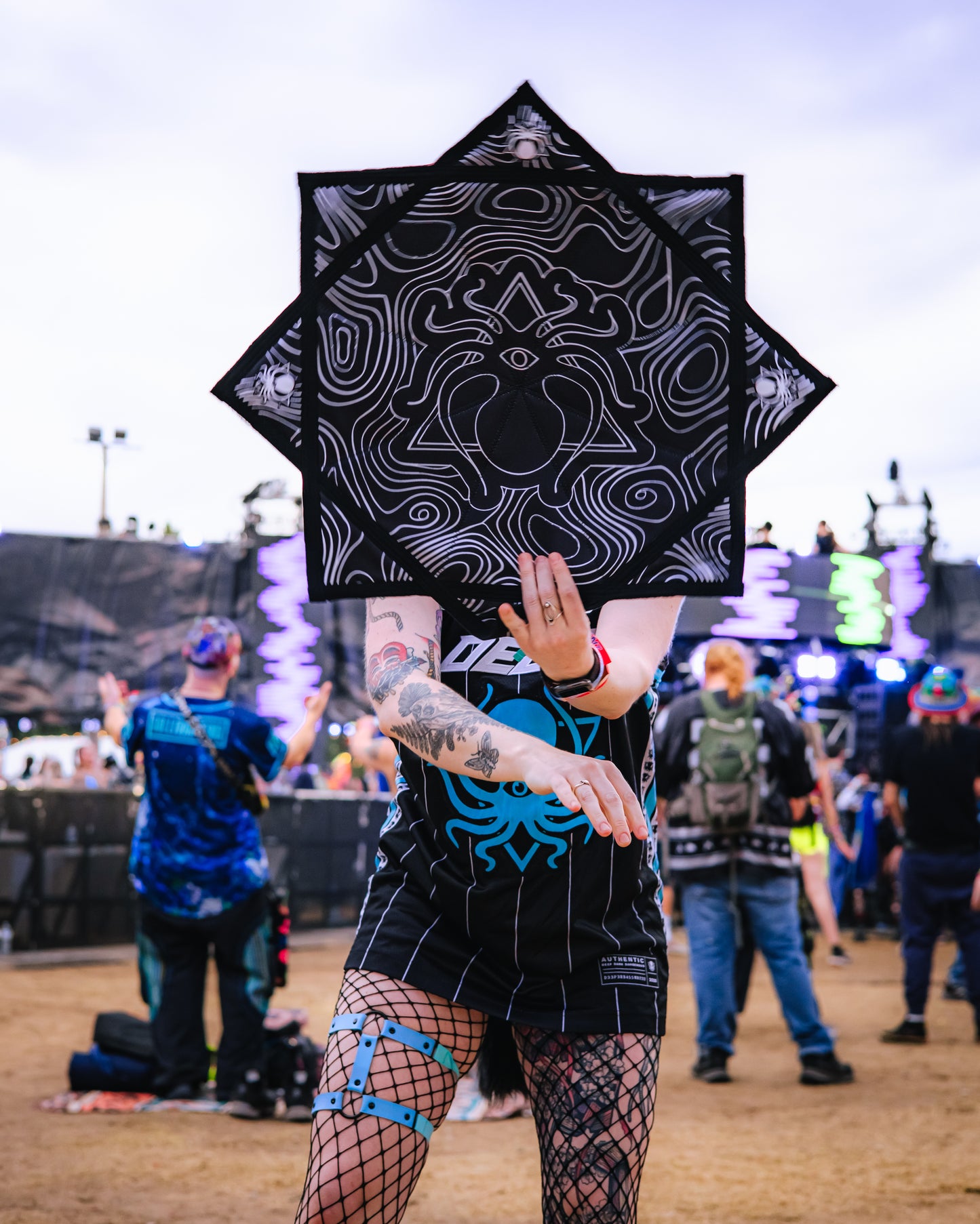 DDD RAVE FLAGGE