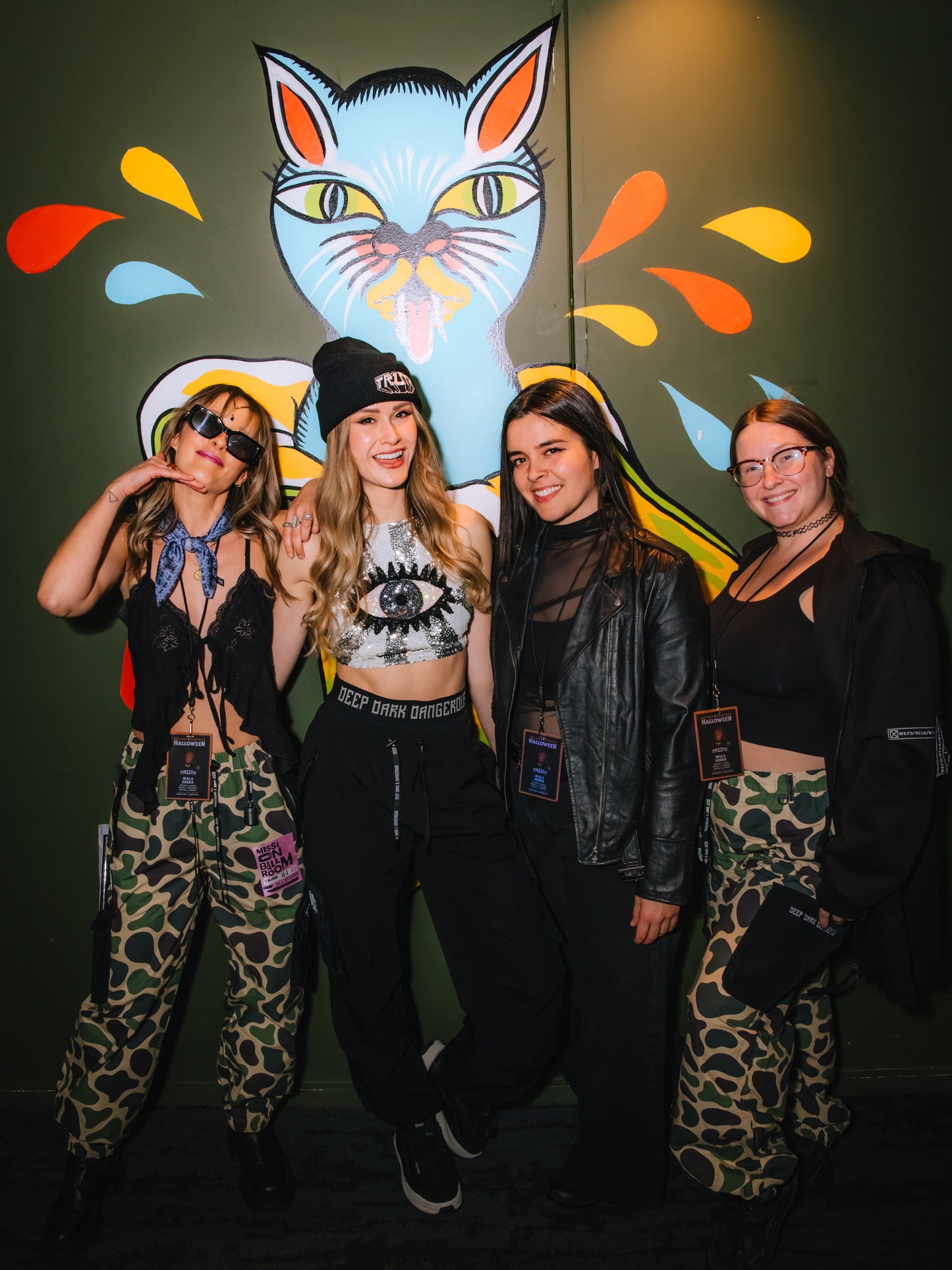 TRUTH BLACK EMBROIDERED BEANIE