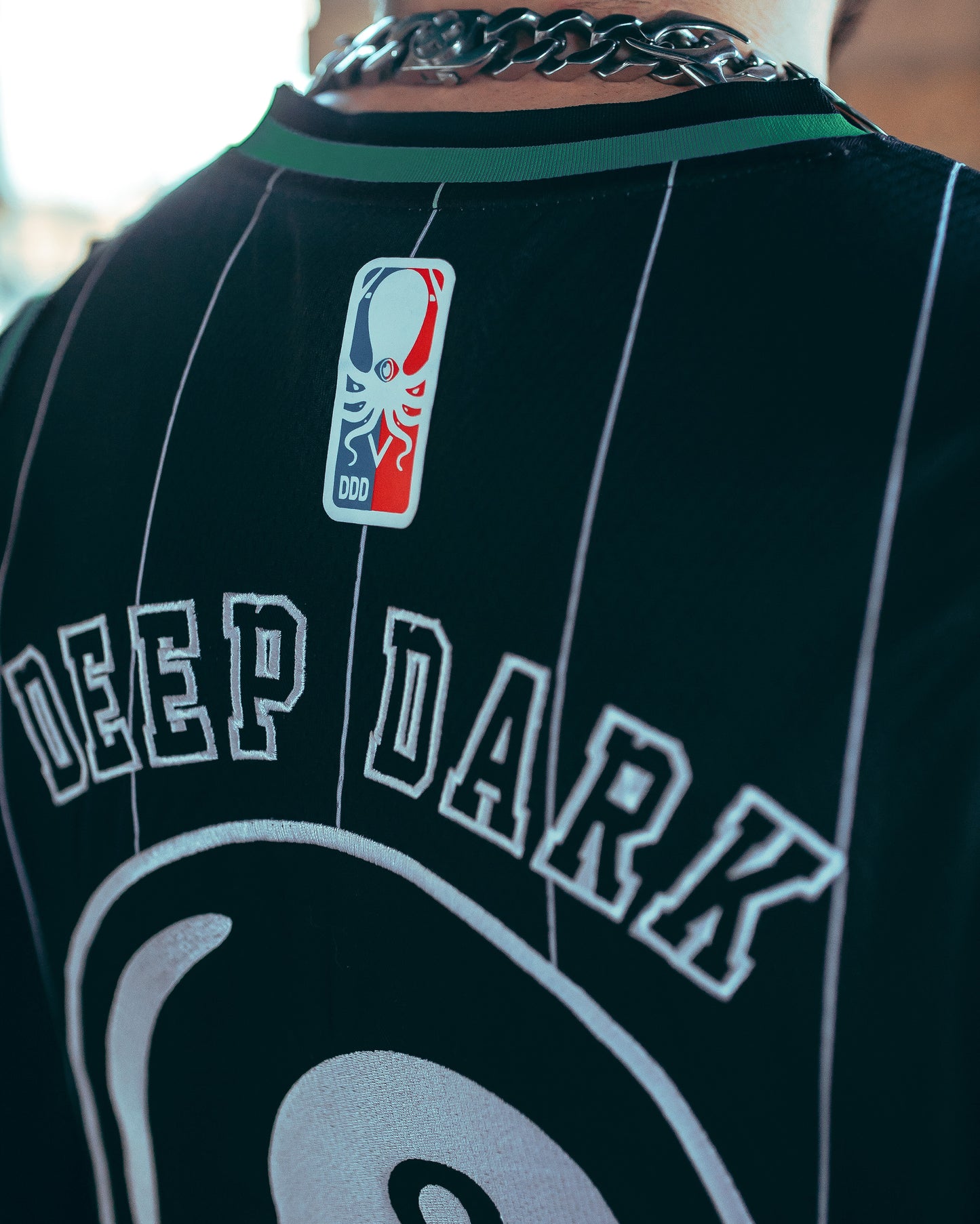 DDD SCHWARZES B-BALL-JERSEY