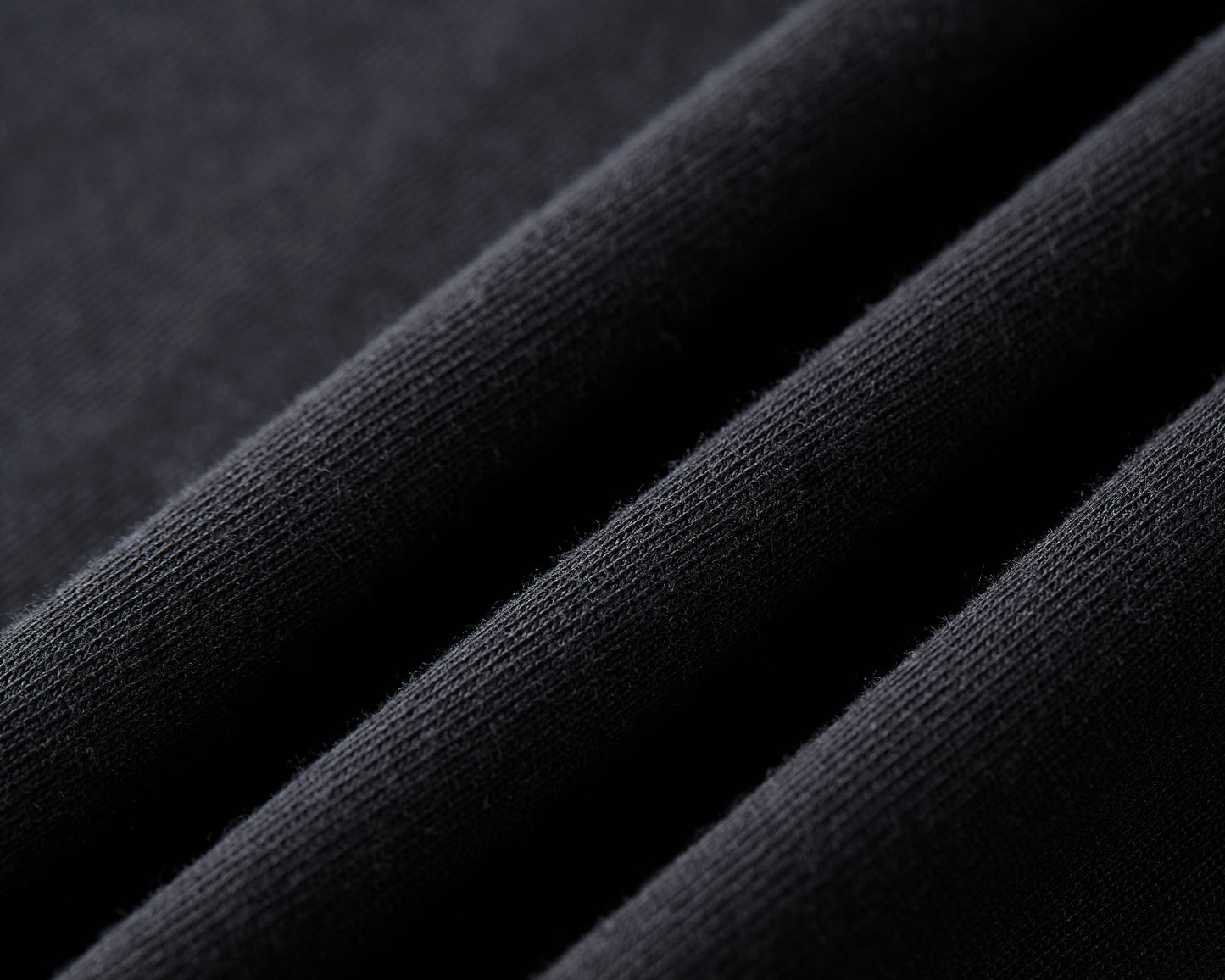 DDD SCHWARZES T-SHIRT