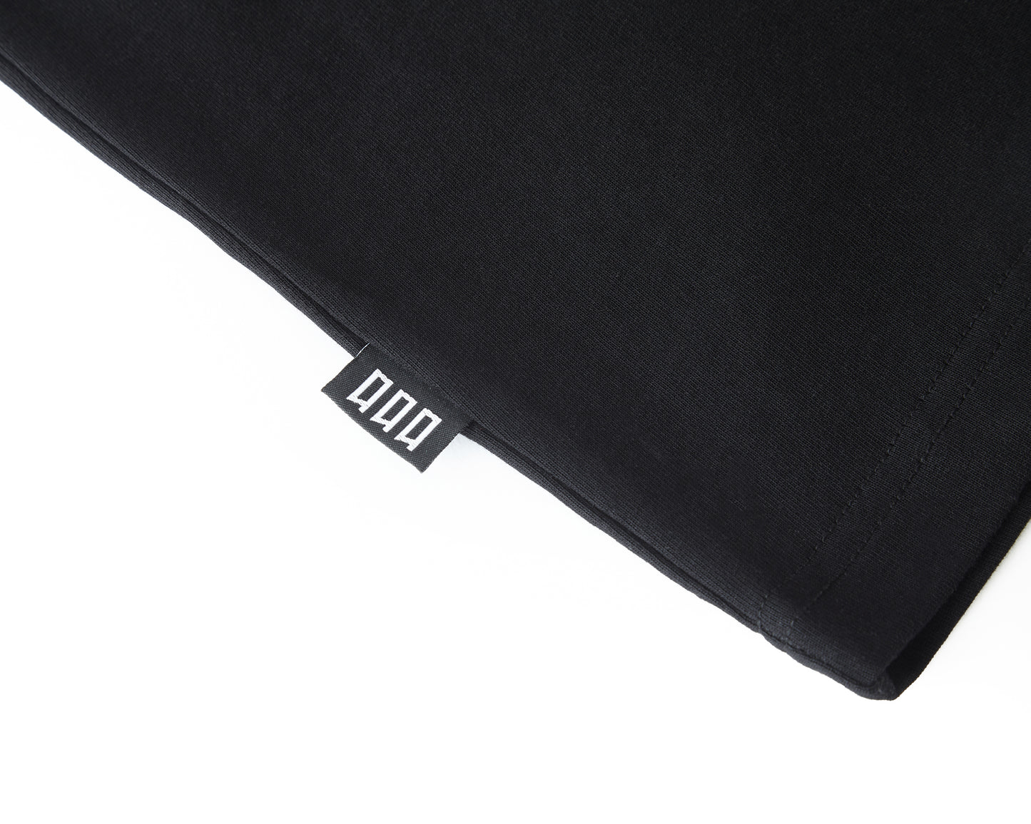 DDD SCHWARZES T-SHIRT