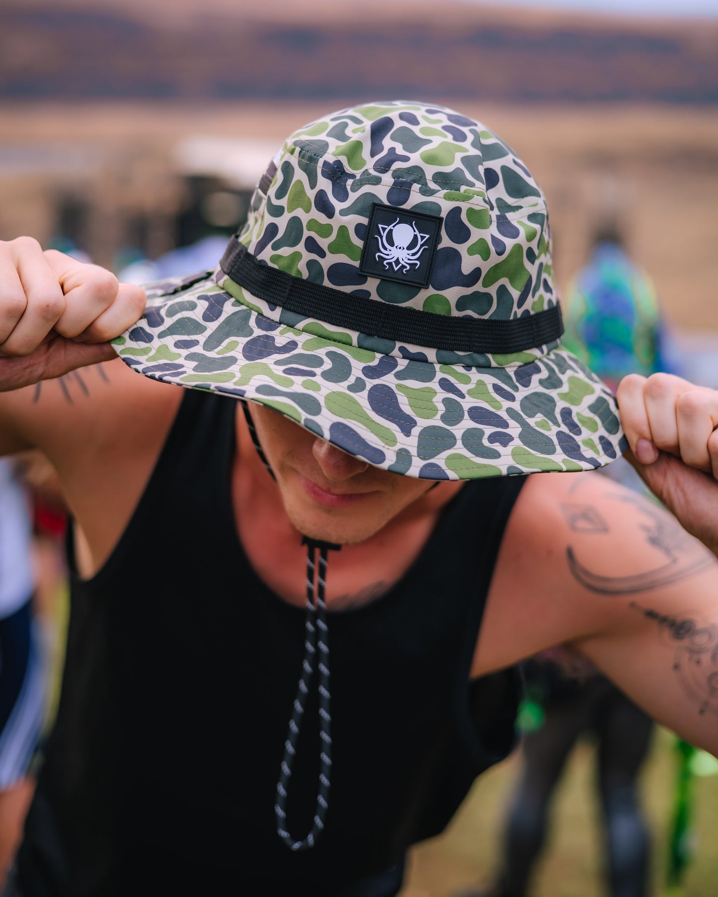CAMO BOONIE BUCKET HAT V2