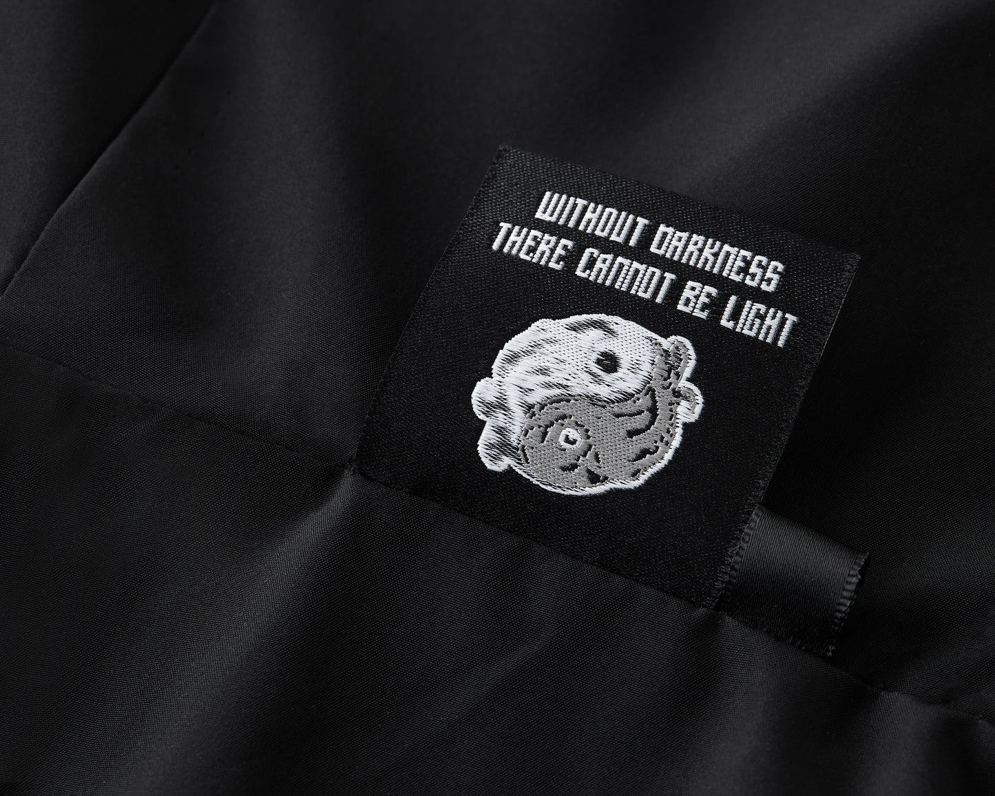 WORLDWIDE RAIN JACKET