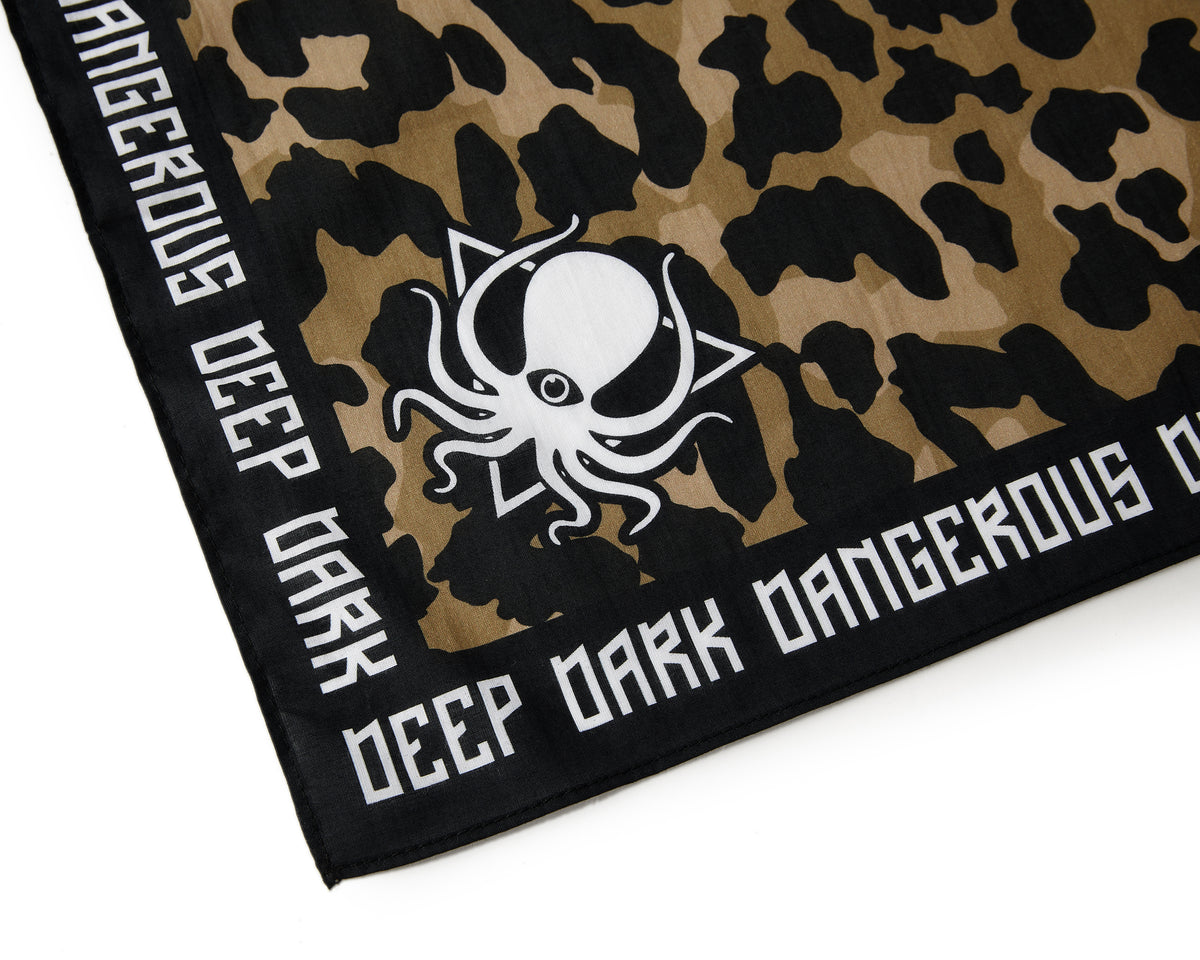 LEOPARD CAMO BANDANA
