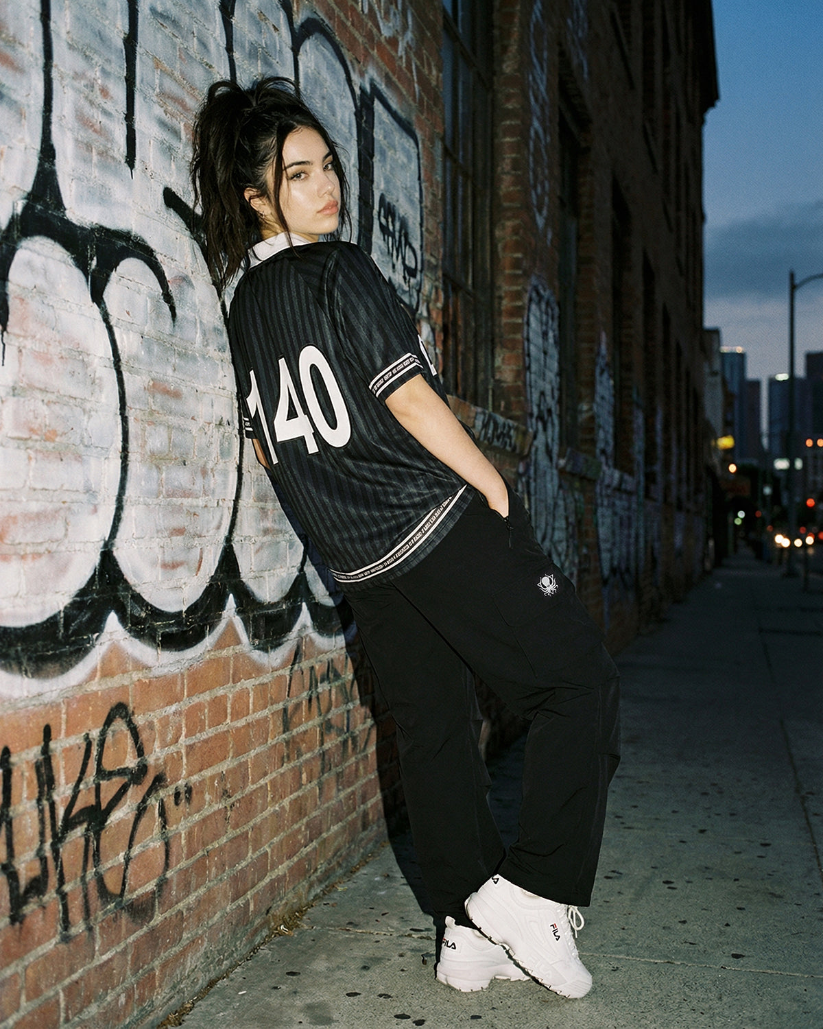 BLACK DEEP COLLAR JERSEY