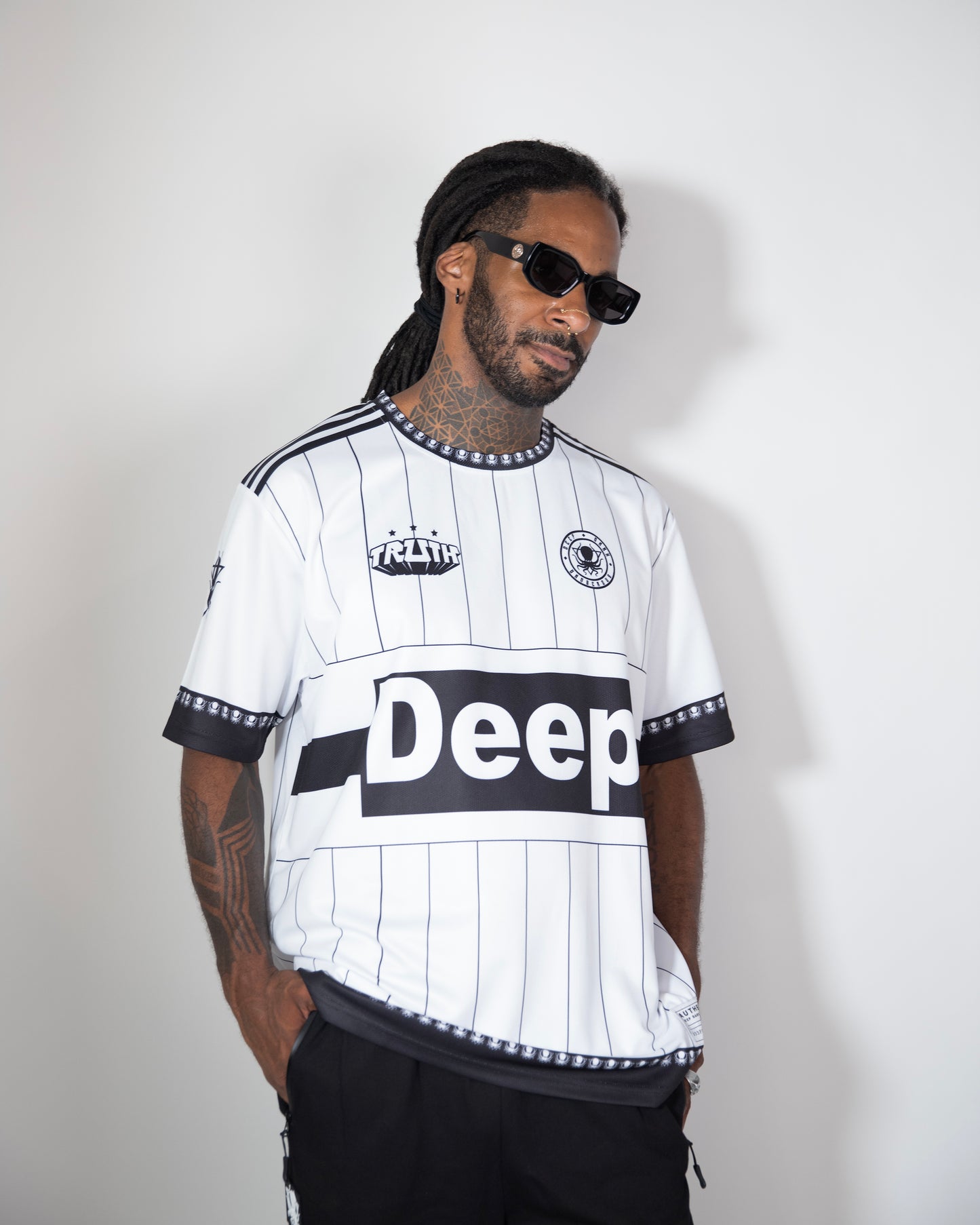 INVERTED WHITE DEEP JERSEY
