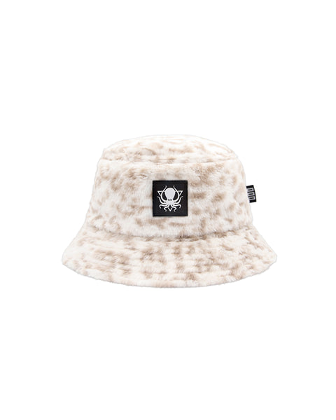 FUZZY SNOW JAGUAR BUCKET HAT