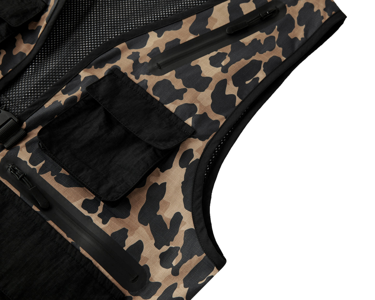 LEOPARD CAMO TECH VEST
