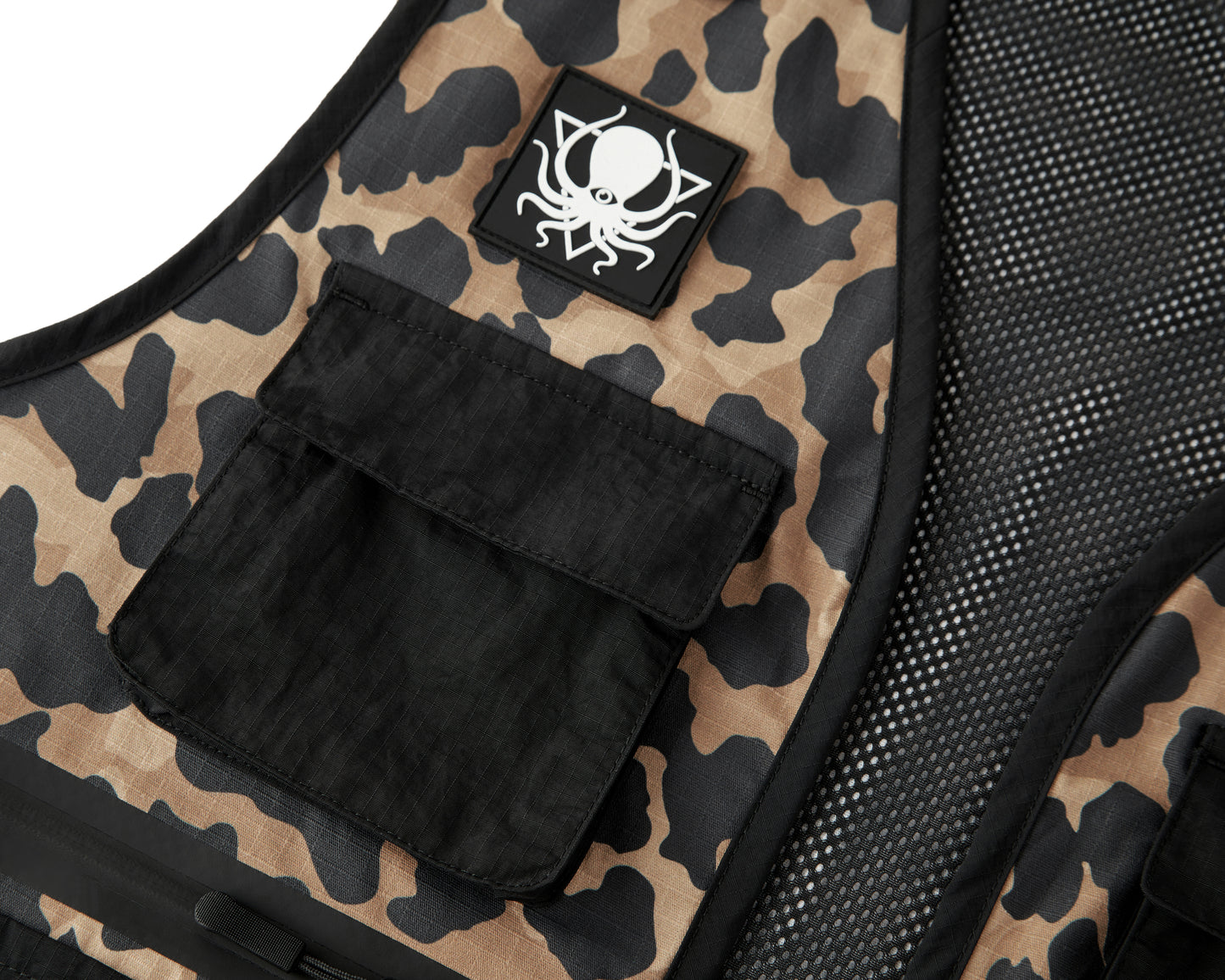 LEOPARD CAMO TECH VEST