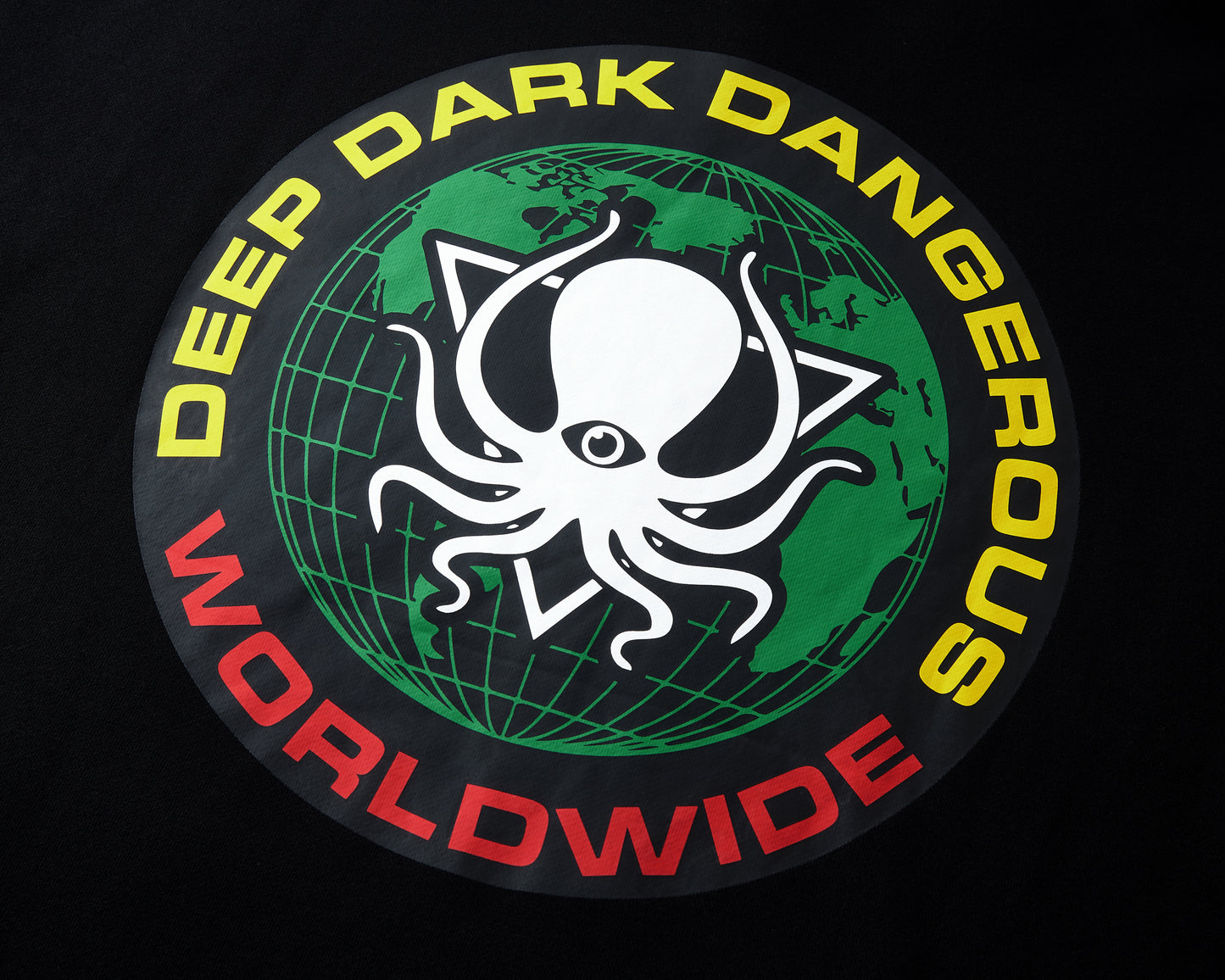 WORLDWIDE PULLOVER HOODIE