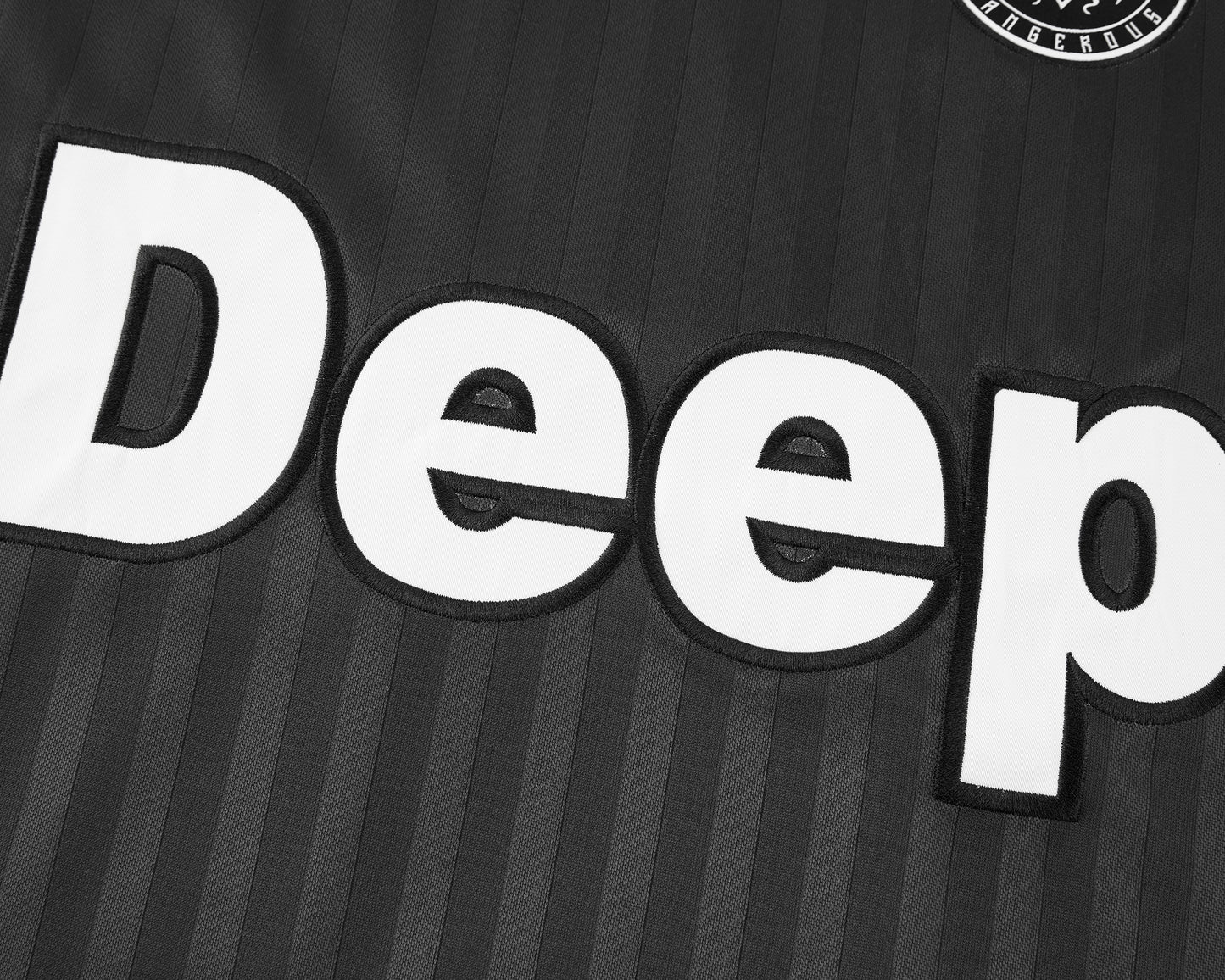 BLACK DEEP COLLAR JERSEY