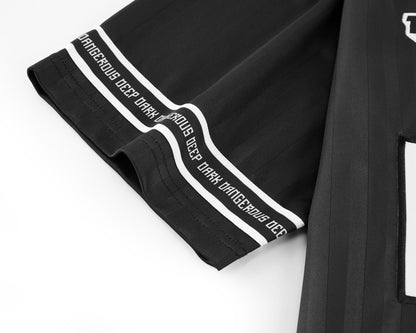 BLACK DEEP COLLAR JERSEY