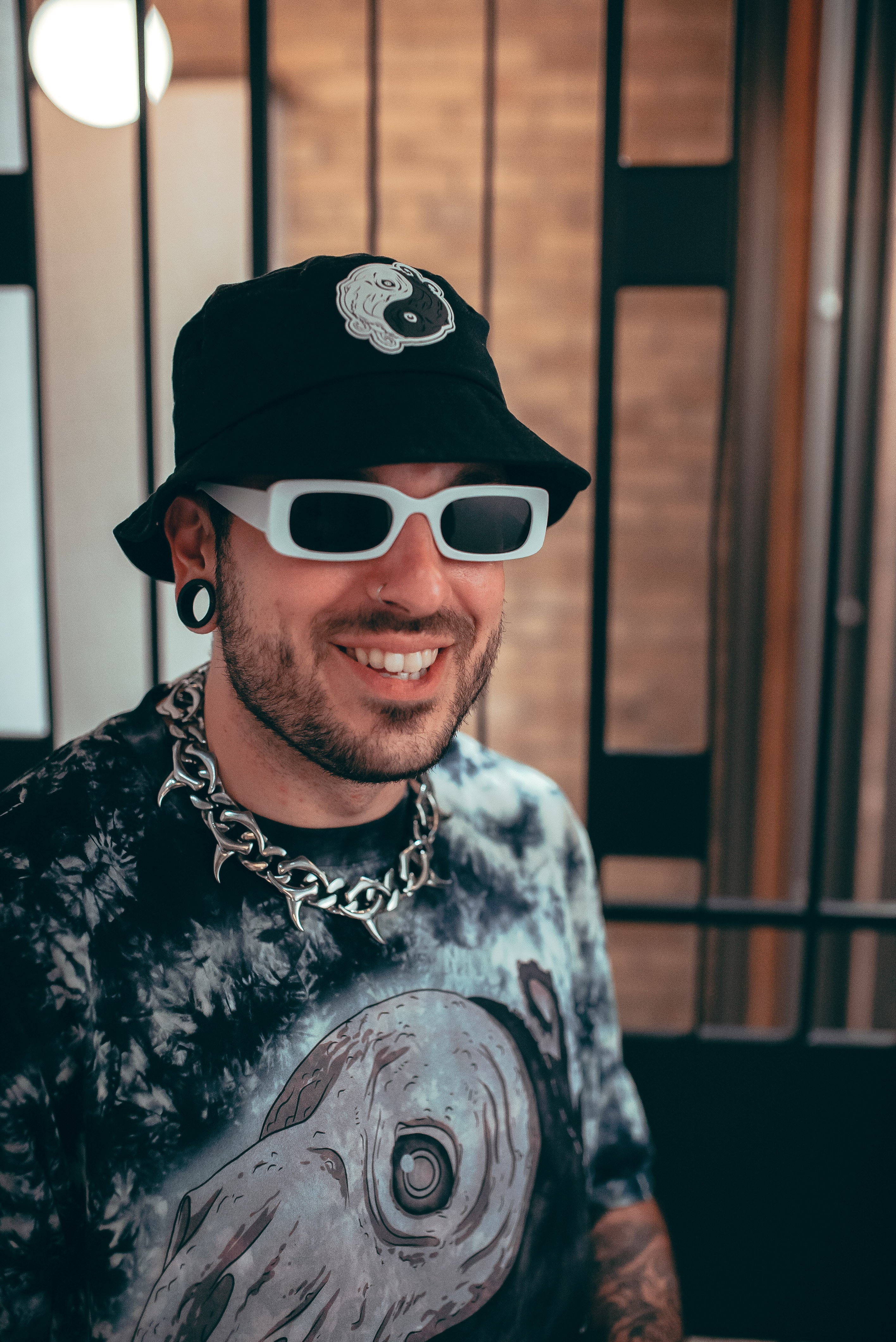 YIN YANG BUCKET HAT – DEEP DARK AND DANGEROUS